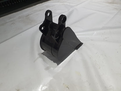 AGT New 8 in Toothless Bucket withoutTeeth 200MM for 1-2 ton Mini Excavator | 12EX-WD08B