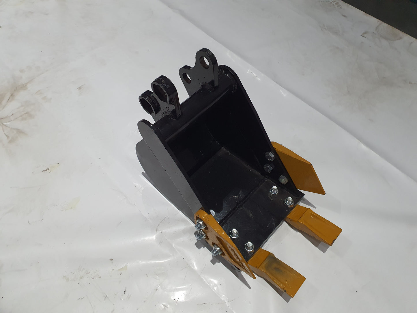 12in Tooth Bucket with Teeth For H12/QH12 Mini Excavator Digger Attachment| AGT-12EX-WD12