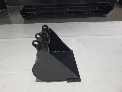 AGT 15in Mini Excavator Toothless Bucket without Teeth Buckets Black | 12EX-WD15B