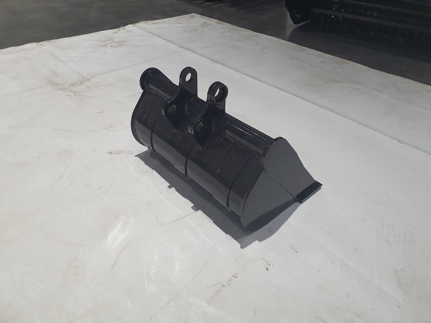 AGT 40in Toothless Bucket Attachment without Tooth For 1 ton 2ton Mini Excavator| 12EX-WD40B