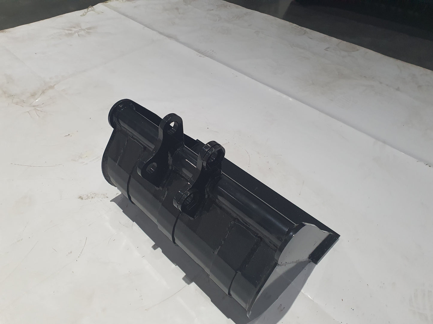 AGT 40in Toothless Bucket Attachment without Tooth For 1 ton 2ton Mini Excavator| 12EX-WD40B