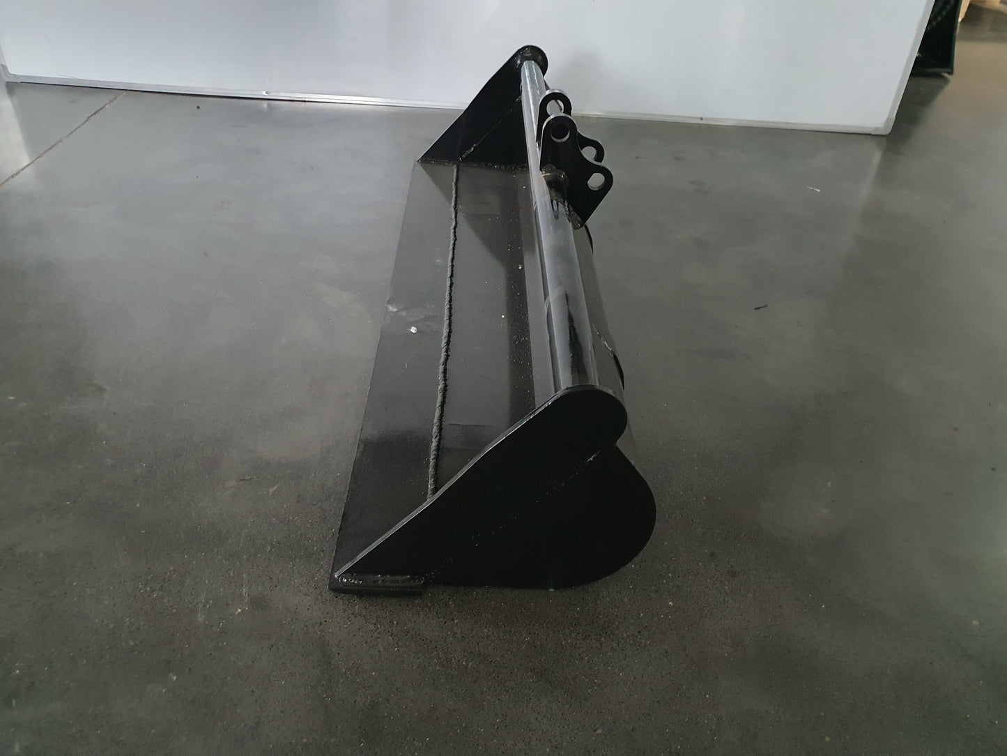 47" Toothless Bucket forlTon Mini Excavator without teeth | AGT-12EX-WD47B