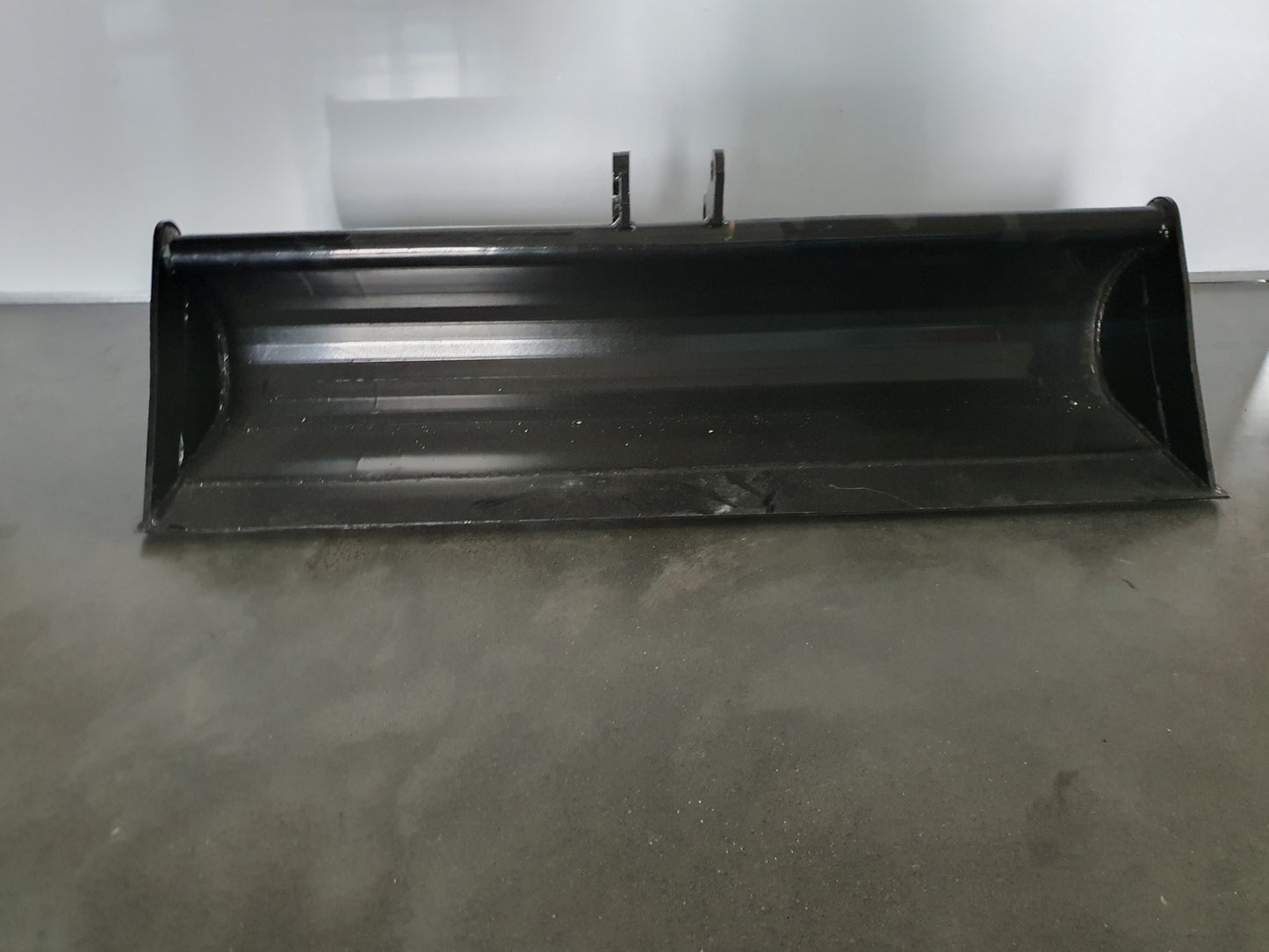 47" Toothless Bucket forlTon Mini Excavator without teeth | AGT-12EX-WD47B