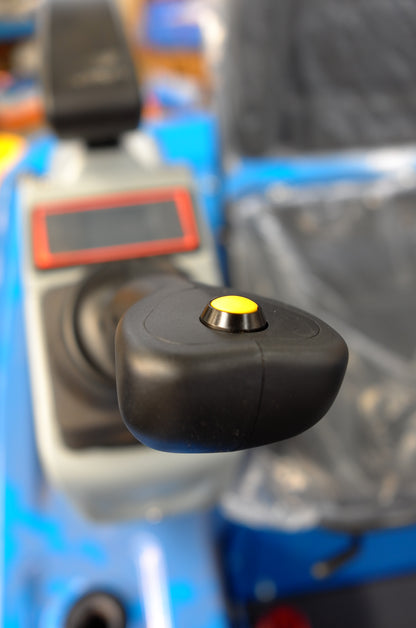 1.3Ton 13.7HP Mini Excavator Digger Diesel Kubota EPA Engine Crawler DM20