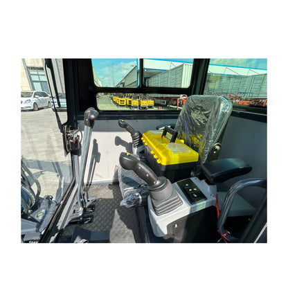 2 Ton Hydraulic Excavator Crawler Digger Gasoline Engine Excavator With Cab MY50R