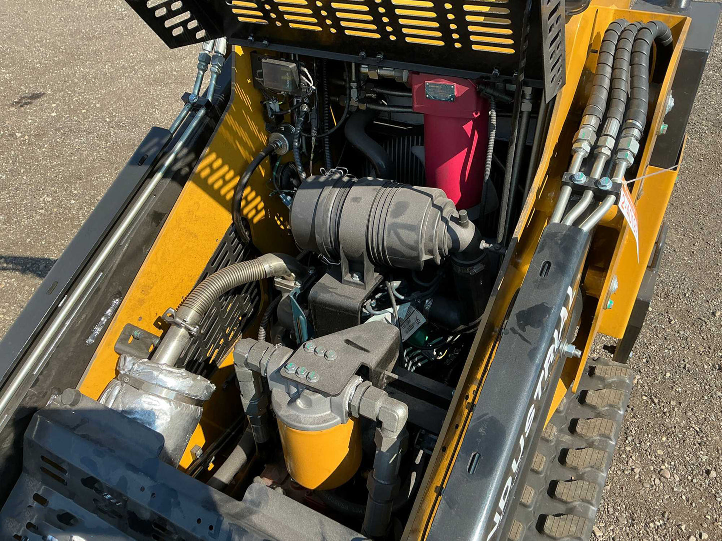 Mini Skid Steer Loader Crawler Diesel Kubota Engine | CFG KKT27