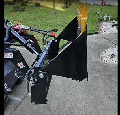 43" 4-in-1 Combo Bucket Mini Skid Steer | AGT-M-4IN1BUCKET