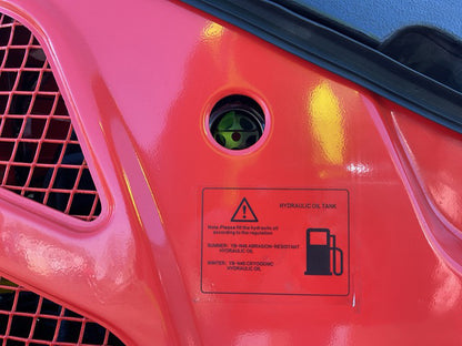 2.8 Ton Kubota Diesel Engine Minexcavator W/ Enclosed Cab QK30K