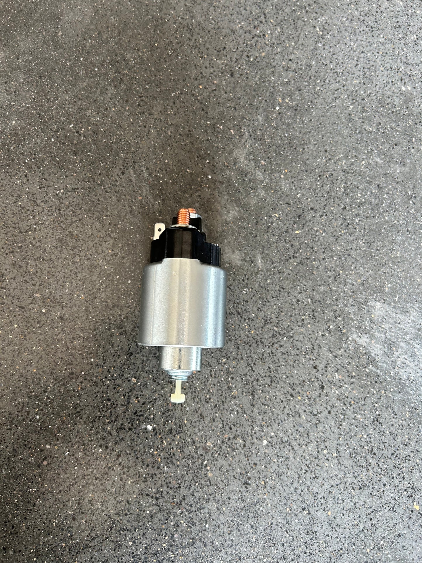 R740D Starter Solenoid 30307-Z130110-0000