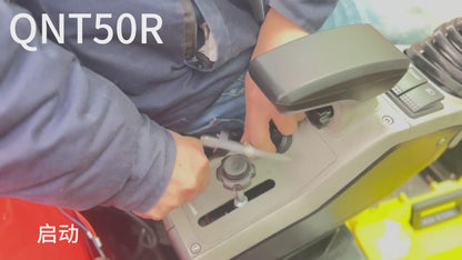 2.5 Ton Mini Excavator Rato Engine 21kW Gasoline Excavator Mini Digger With Hydraulic Thumb Digger QNT50R