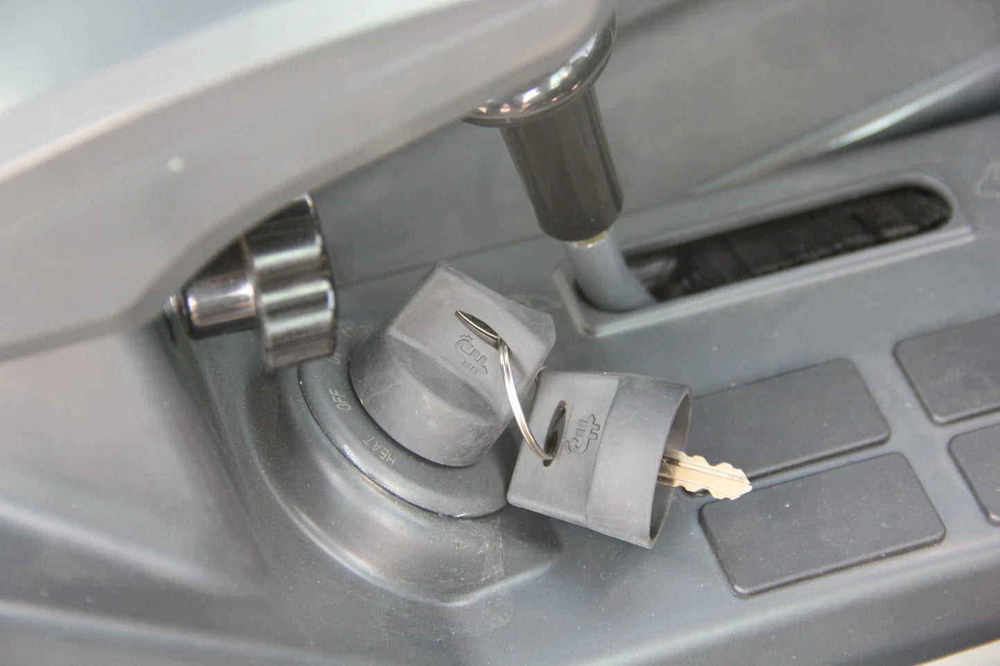 2.8 Ton Yanmar Diesel Engine Miniexcavator W/ Hydraulic Thumb CFG-STE35SR